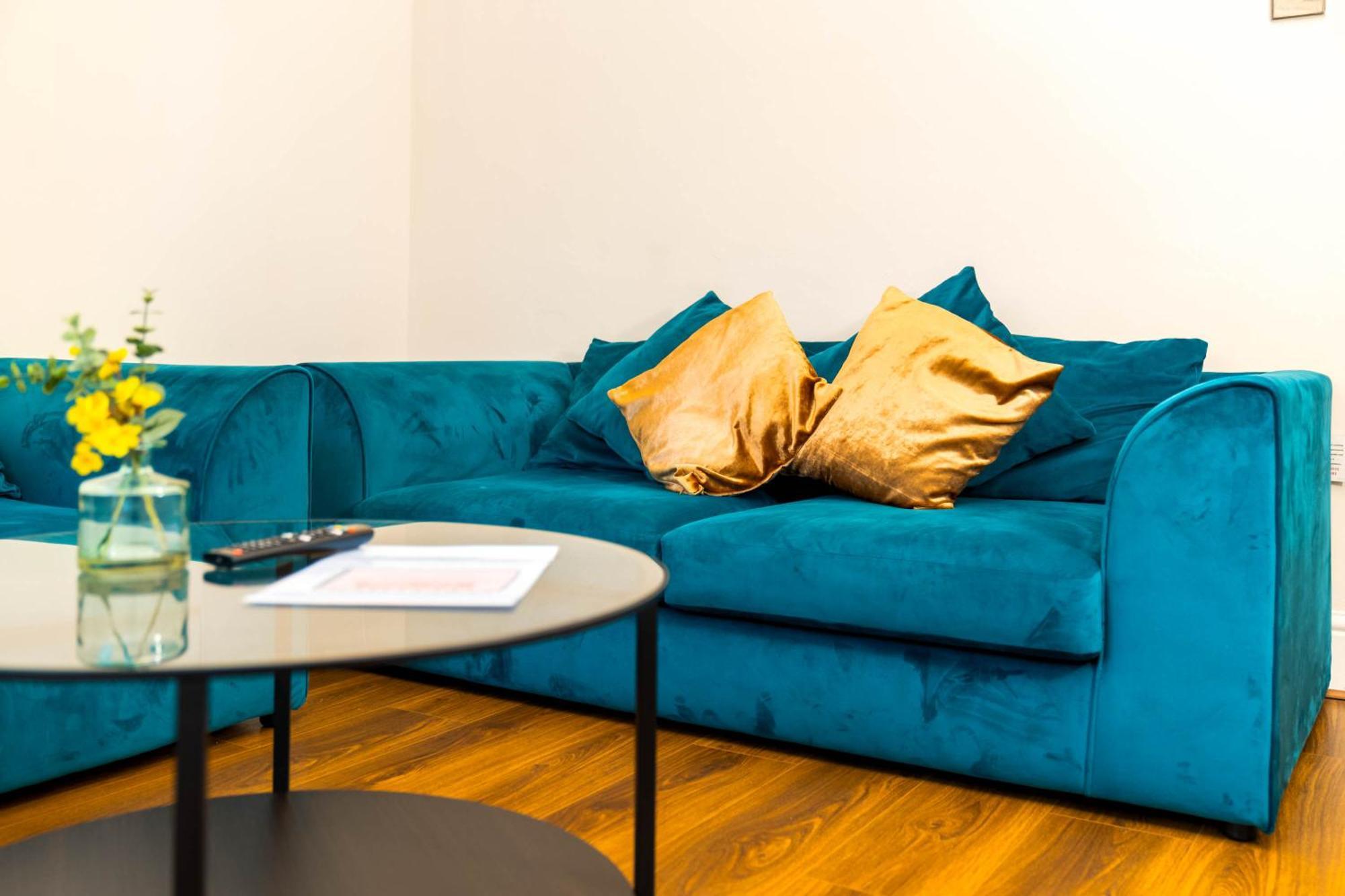 Вилла 3 Bed House For Contractors & Families And Free Parking Бирмингем Экстерьер фото